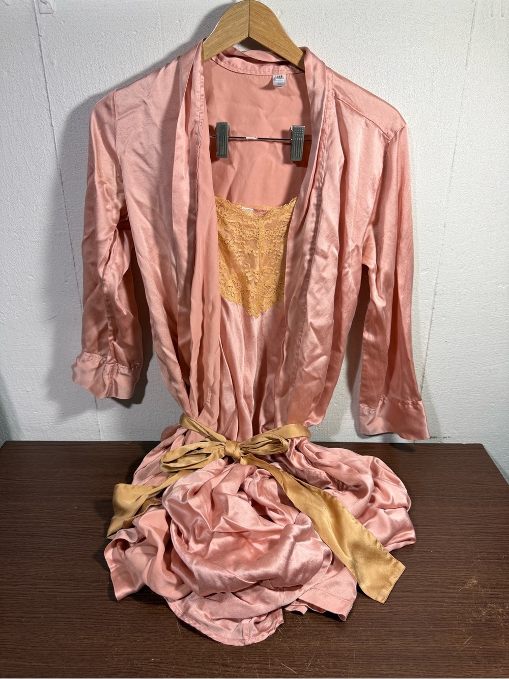 GAP Body Sleepwear Set 100% Silk Lingerie & Robe